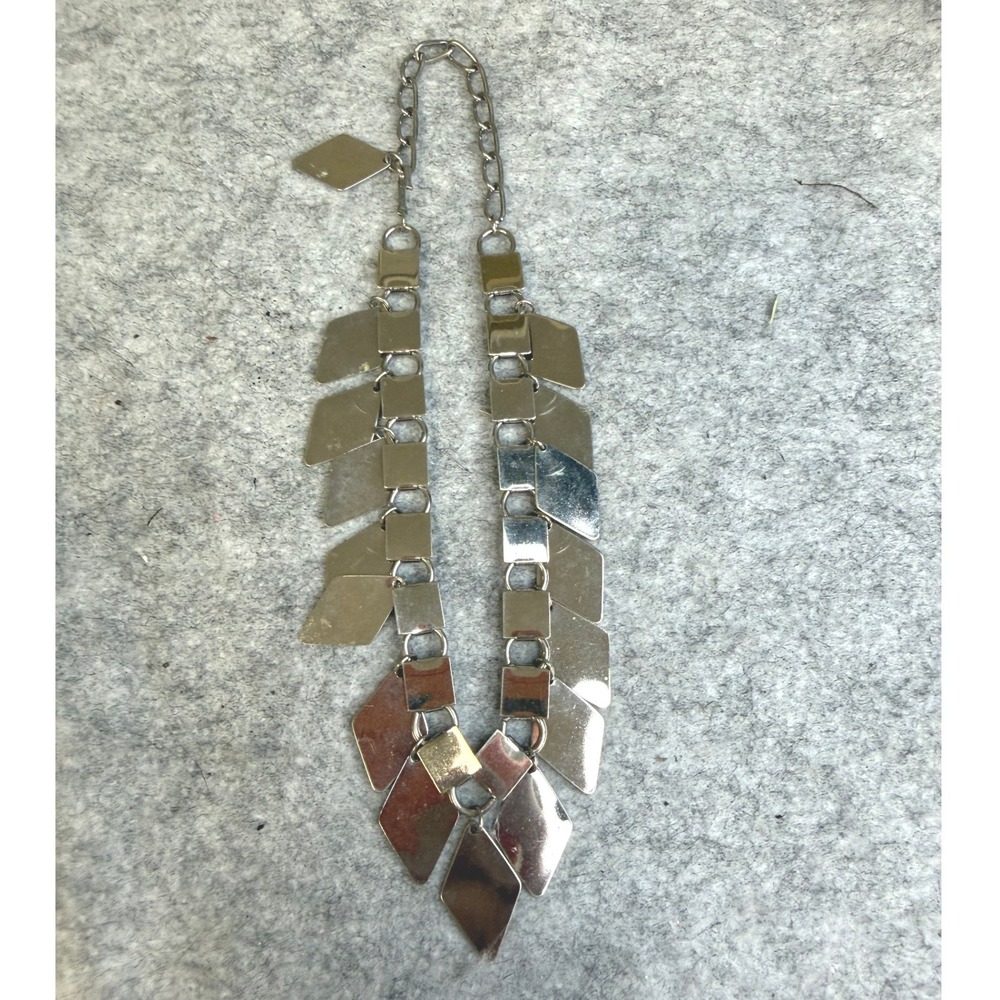 Silver Tone Geometric Scale Statement Necklace Diamond Plate Fringe Bib